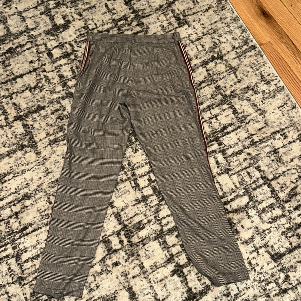 Hem and Thread Pants - Picture 2 of 3